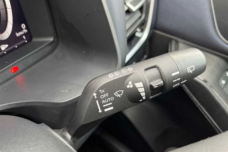 2022 Nissan Qashqai 1.3 DIG-T MH TEKNA 5DR Hatchback Petrol Manual