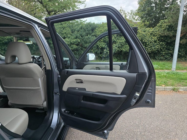 2006 Honda CR-V 2.0 i-VTEC Executive 5dr Auto ESTATE PETROL Automatic
