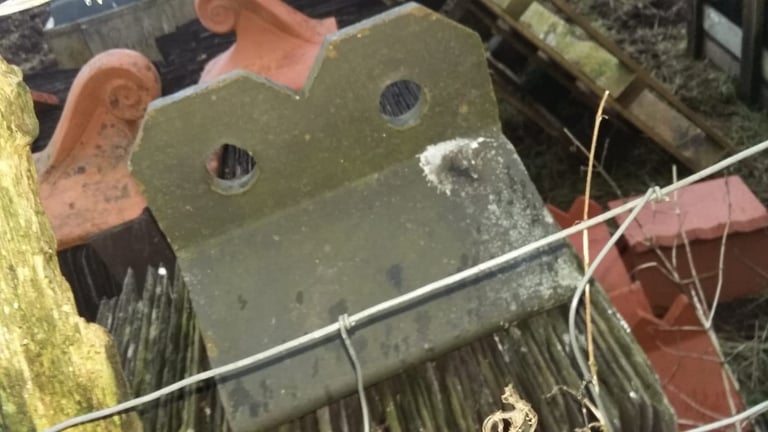 Bangor Blue Slates granite step scill roof ridge floor tiles chimney pot's brick reclaimed 