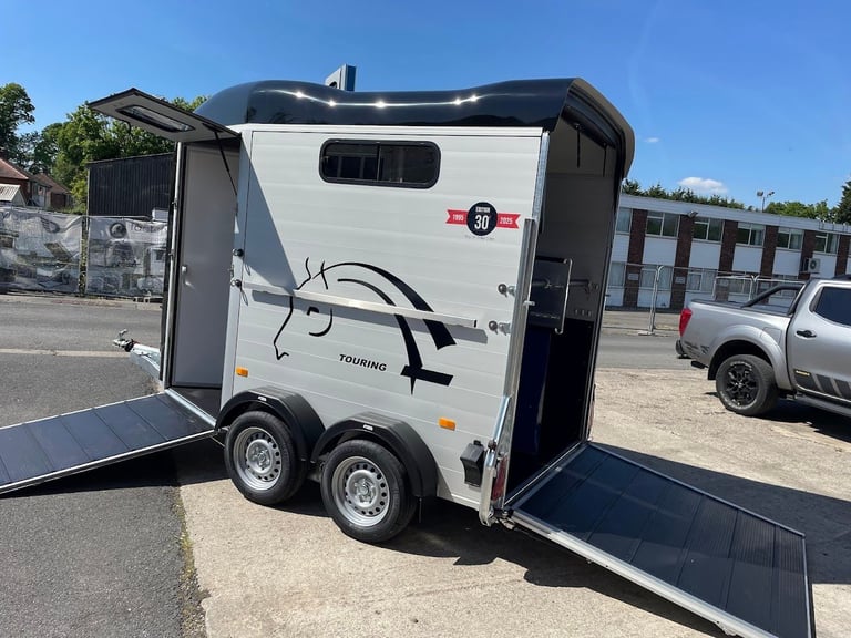 Cheval Liberte Touring Country 2 horse trailer with tack room, Brand New, £6800 + VAT