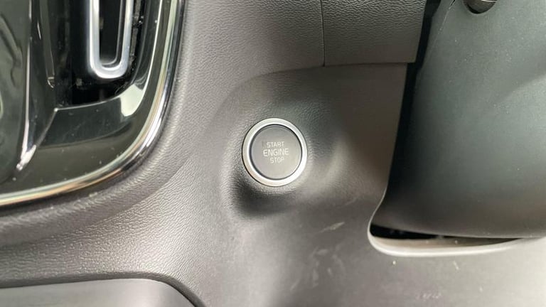 2021 Volvo XC40 Inscription T3 manual Manual SUV Petrol Manual