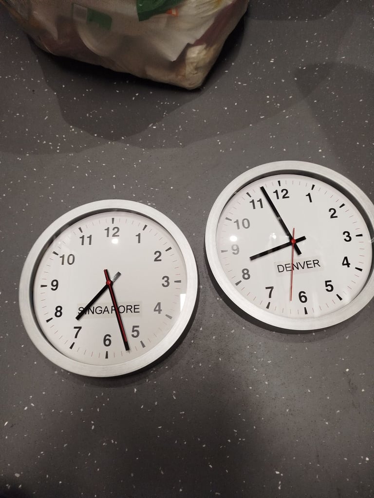 image for 2 X Ikea TJALLA Wall Clock Silent Quartz , Diameter 28cm