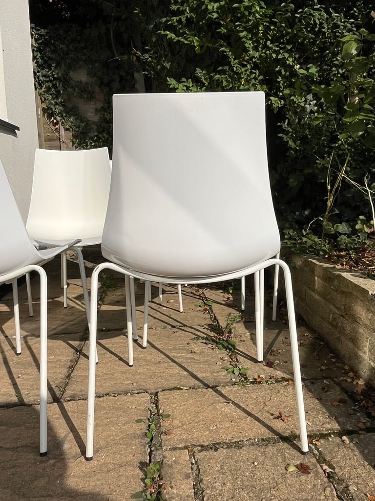 6x Italian Indoor/Outdoor Chairs