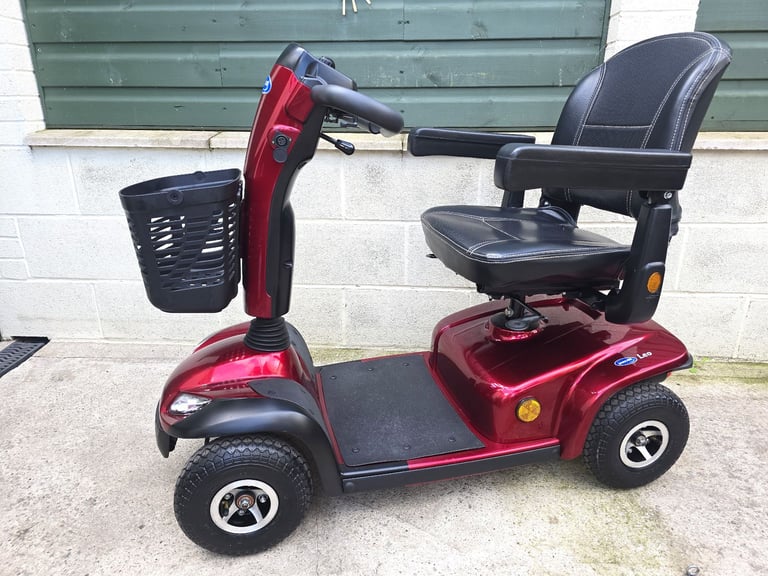 Mobility Scooter 4mph Invacare Leo