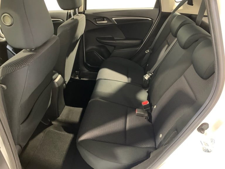 2018 18 HONDA JAZZ 1.3 I-VTEC SE NAVI HATCHBACK 5DR PETROL MANUAL EURO 6 (S/S) (