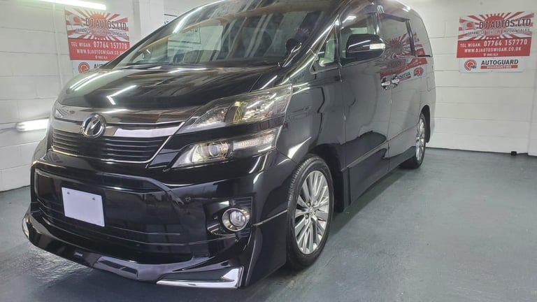  Toyota vellfire golden eyes II 3.5cc auto sunroofs 7 seats only 39k miles 2014