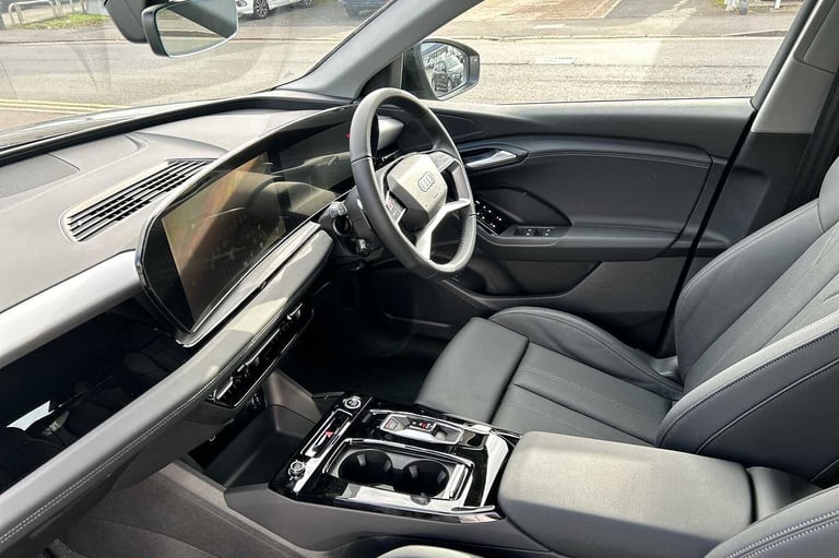 2025 Audi Q6 e-tron 225kW Performance 100kWh Sport 5dr Auto ESTATE ELECTRIC Automatic