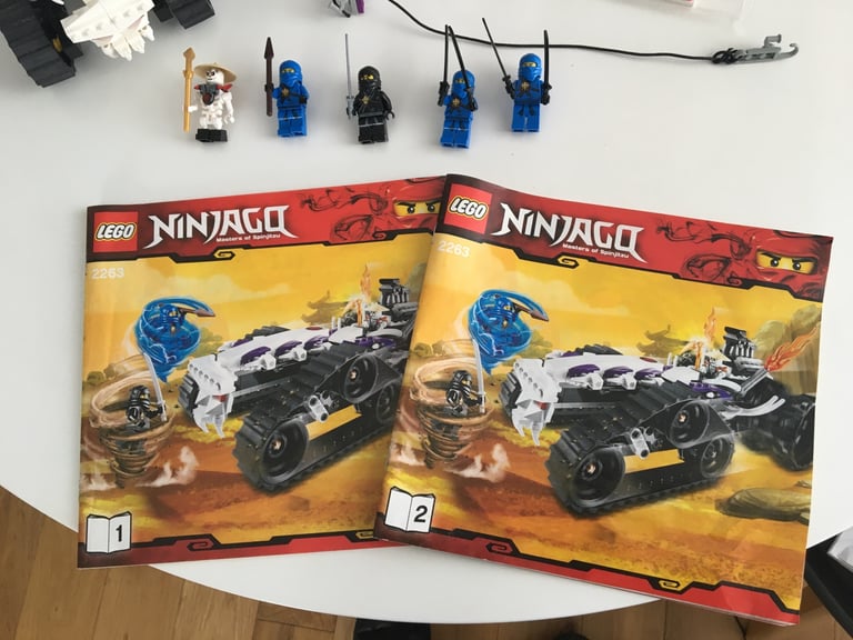 LEGO Ninjago 2263 with Jay , Cole & Frakjaw Figures from 2011 (INCOMPLETE)