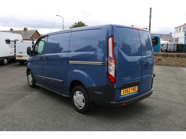 2012 FORD TRANSIT CUSTOM TREND *NO VAT* STUNNING CONDITION LOW MILE 80k RARE VAN