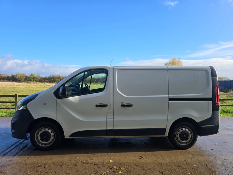 2014 Vauxhall Vivaro  Drives Perfect  3m MOT  150k miles