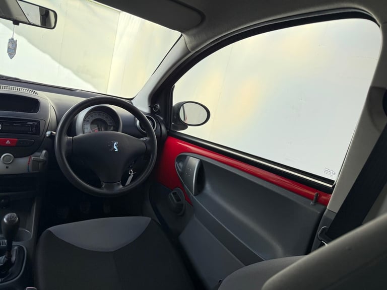2008 Peugeot 107 1.0 12V Kiss Euro 4 3dr HATCHBACK Petrol Manual - Image 34