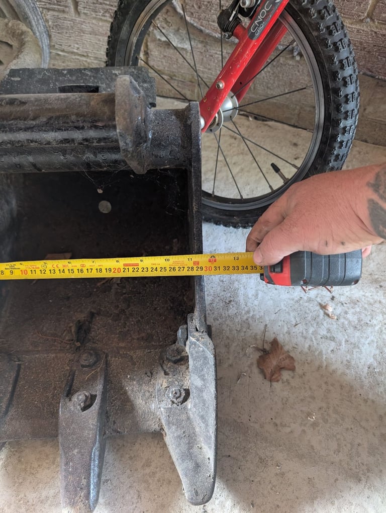 Excavator Digger set of 3 buckets 40mm pin Safelock quick hitch