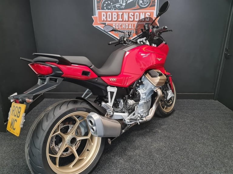 2023 23 Moto Guzzi V100 Mandello 7343 miles, clean & tidy example