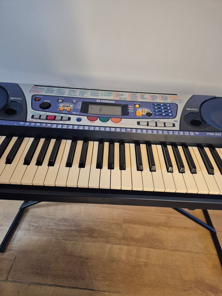 Piano Yamaha PSR 262