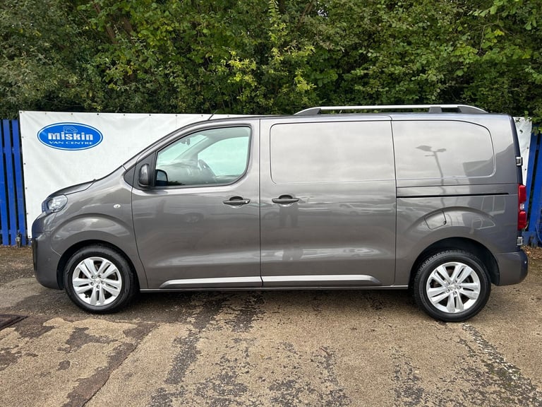2019 Peugeot Expert 1400 2.0 BlueHDi 120 Professional Plus Van PANEL VAN Diesel Manual