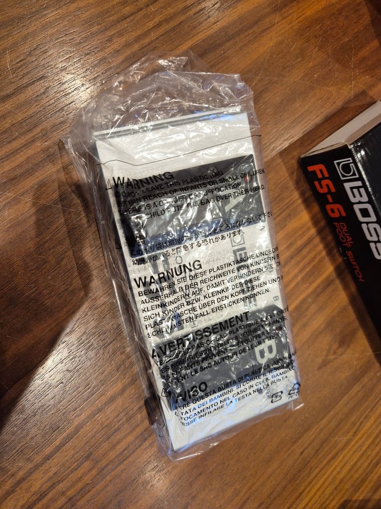 Boss FS-6 Dual foot stitch for sale.