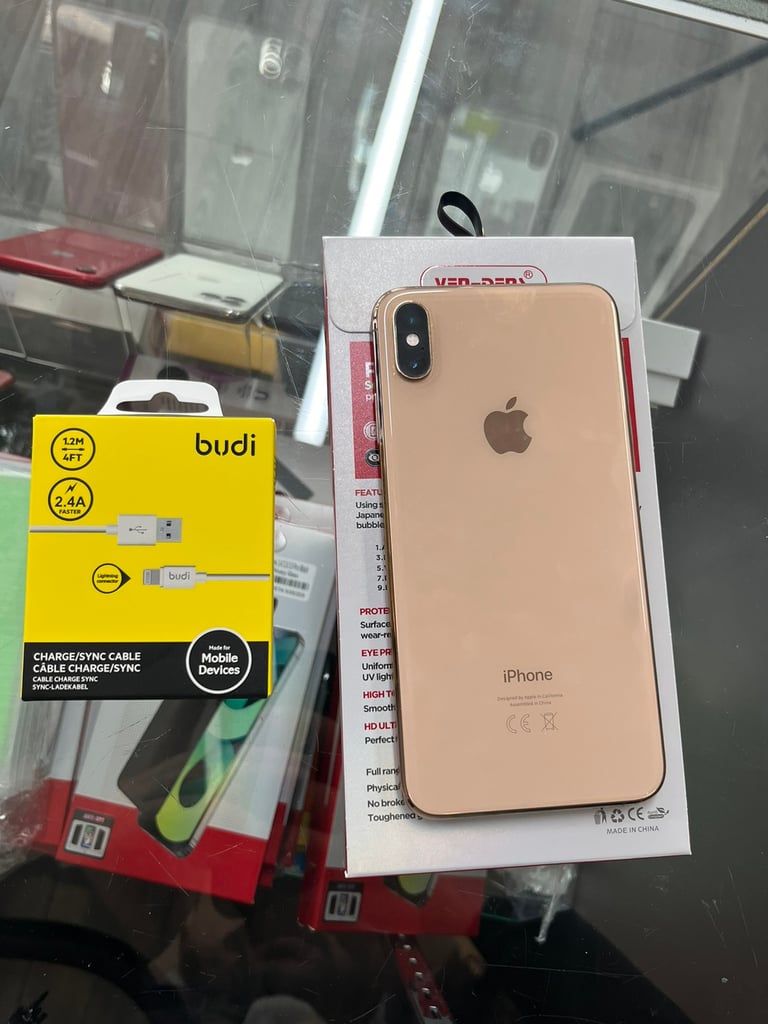 IPhone XS Max 64GB Unlocked Very good condition 