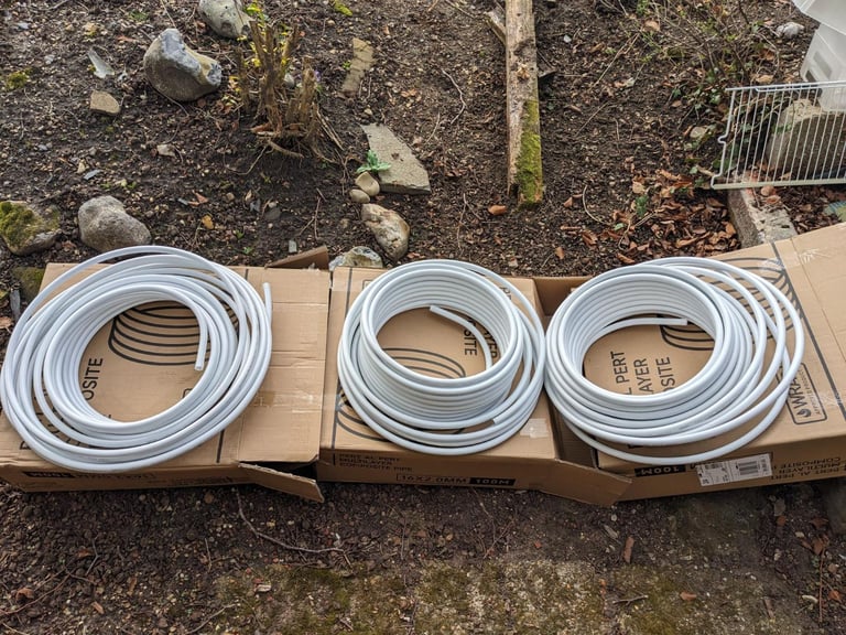 image for Free Underfloor Heating Pert Al Pert Pipe 16 mm x 2 mm