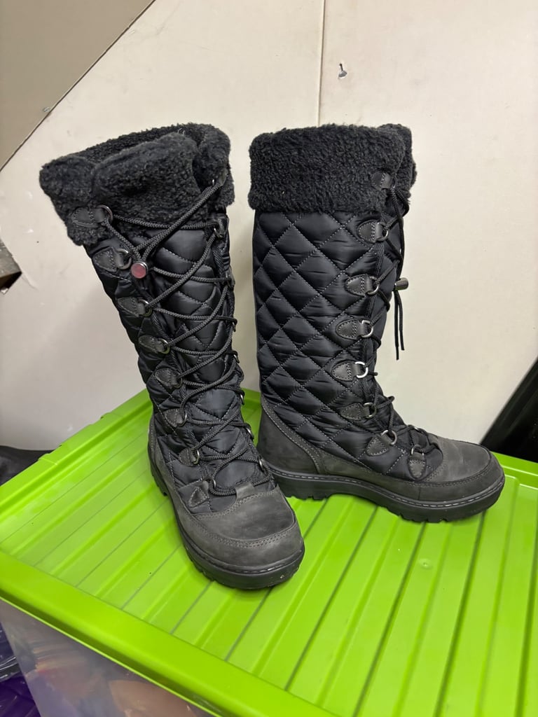 image for Clarks gore tex boots