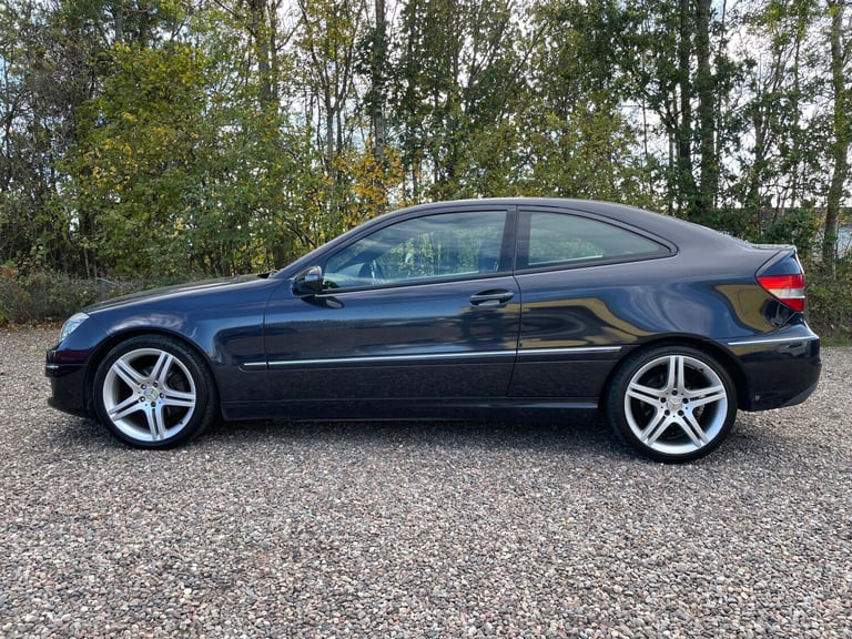 2010 Mercedes-Benz CLC Class 1.8 CLC180K Sport Coupe Auto Euro 4 3dr Hatchback Petrol Automatic