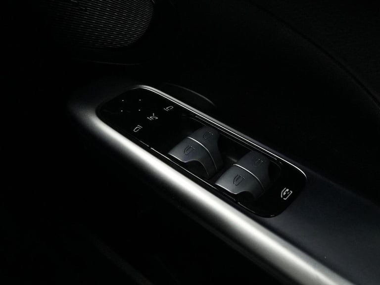 2023 Mercedes-Benz C-Class 1.5 C200h MHEV AMG Line G-Tronic+ Euro 6 (s/s) 4dr SALOON Petrol/Elect...