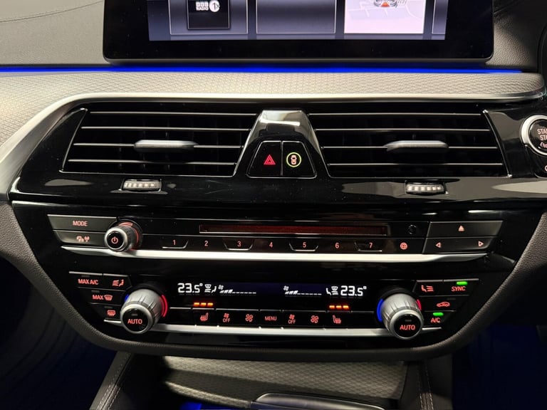2018 BMW 5 Series 530d xDrive M Sport 4dr Auto SALOON DIESEL Automatic