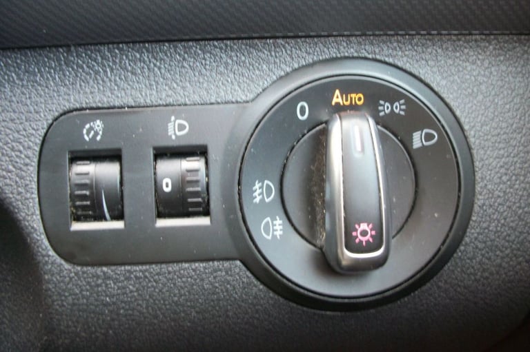  Volkswagen Caddy 1.6 TDI 102PS Startline Van LWB Diesel