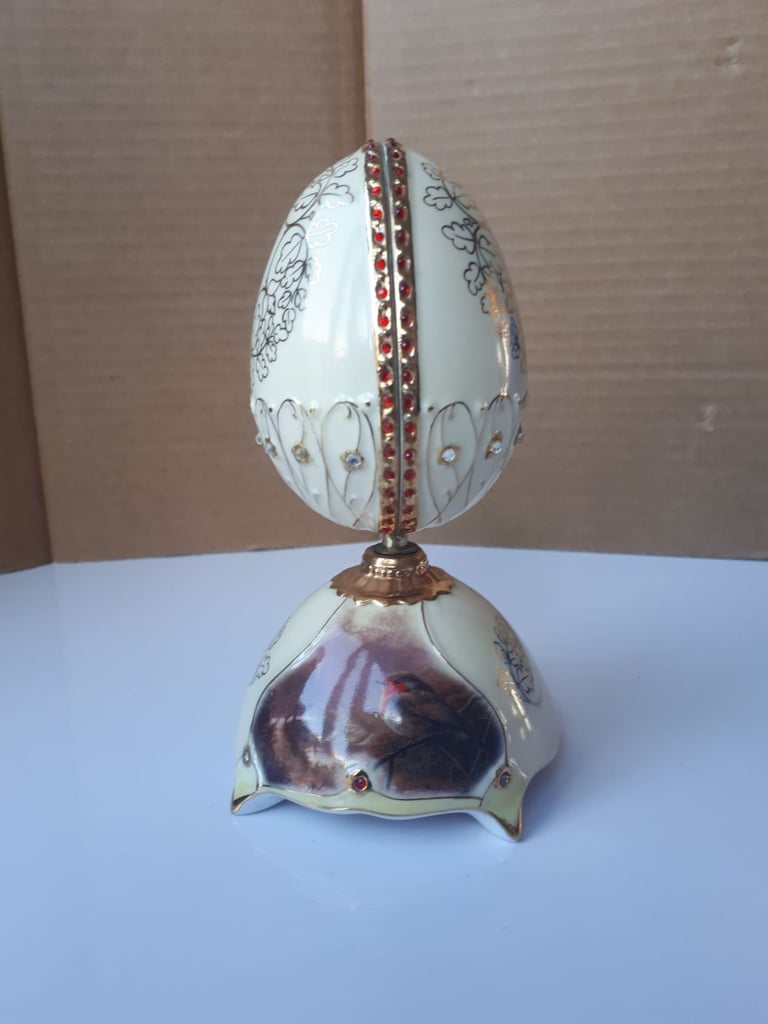 Unique Jewel Of Nature Musical Egg Robin Christmas Present Gift Living Room Decor Collectible