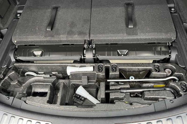 2020 Land Rover Discovery Sport 2.0 D180 R-Dynamic SE 5dr Auto ESTATE DIESEL Automatic