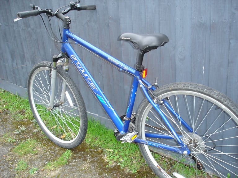 encounter mountain bike 18 speed nice bike