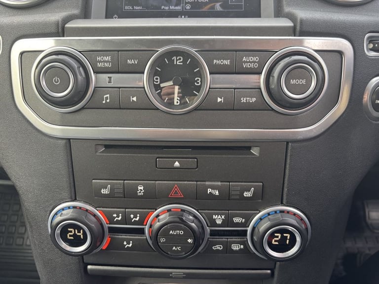 2016 Land Rover Discovery 3.0 SDV6 Graphite 5dr Auto ESTATE DIESEL Automatic