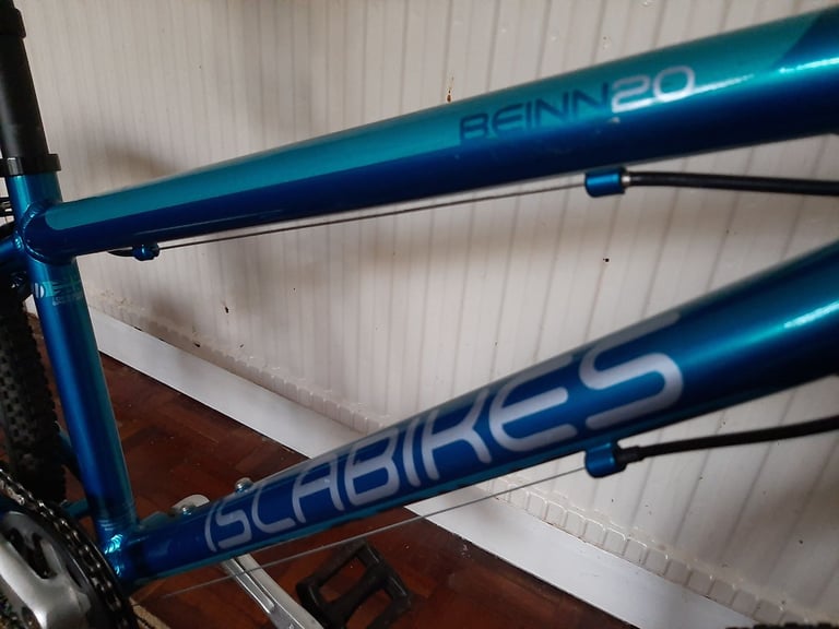 Islabikes Beinn 20 Large Teal Kids Bike