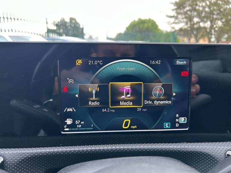 2020 Mercedes-Benz A-Class 2.0 A200d AMG Line Hatchback 5dr Diesel 8G-DCT Euro 6 (s/s) (150 ps) H...