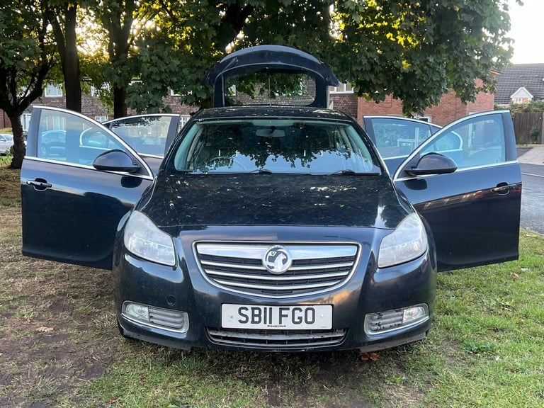 2011 Vauxhall Insignia 1.8i 16V SRi 5dr HATCHBACK Petrol Manual