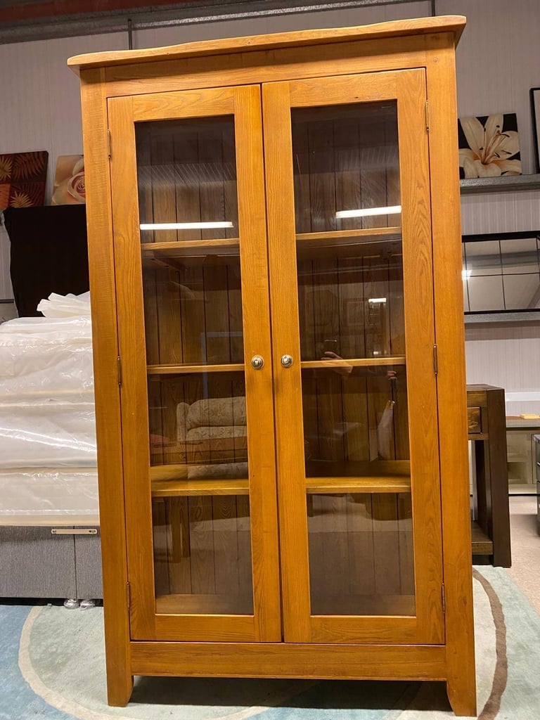 image for Solid Oak Display Sideboard/ Bookcase 