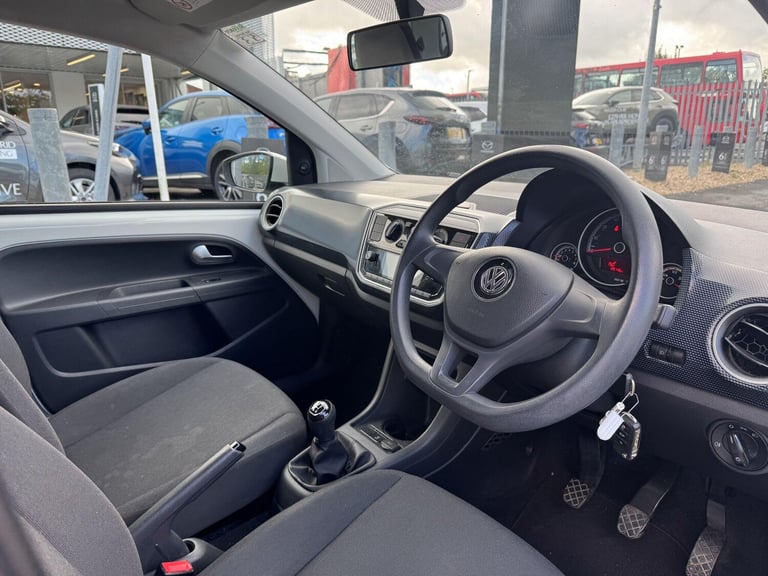 2018 Volkswagen up! 1.0 Move up! Hatchback 5dr Petrol Manual Euro 6 (s/s) (60 ps) HATCHBACK Petro...