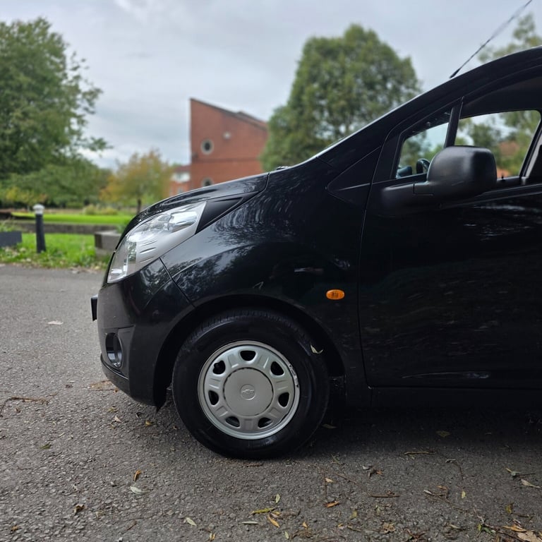 2010 Chevrolet Spark 1.0i + 5dr HATCHBACK Petrol Manual