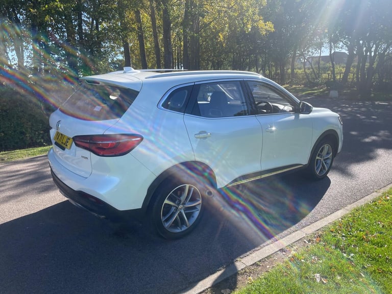 2022 MG MG HS 1.5 T-GDI Exclusive DCT Euro 6 (s/s) 5dr ESTATE Petrol Automatic