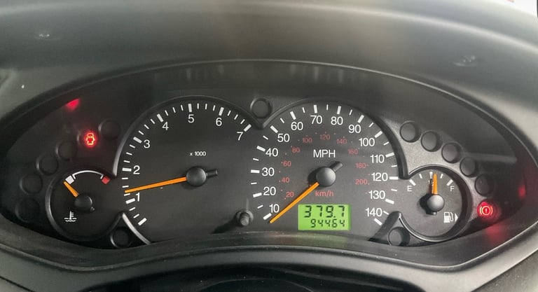 2004 Ford Focus 1.6 Ghia 5dr HATCHBACK Petrol Manual