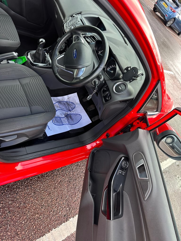 Ford, FIESTA, Hatchback, 2015, Manual, 998 (cc), 5 doors