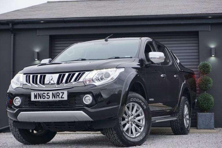 2015 Mitsubishi L200 Double Cab DI-D 178 Warrior 4WD *OUTSTANDING CONDITION FSH* PICK UP Diesel M...