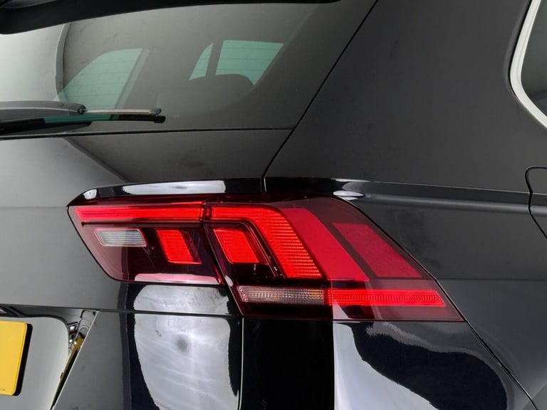 2021 Volkswagen Tiguan 1.5 TSI 150 R-Line 5dr DSG ESTATE PETROL Automatic