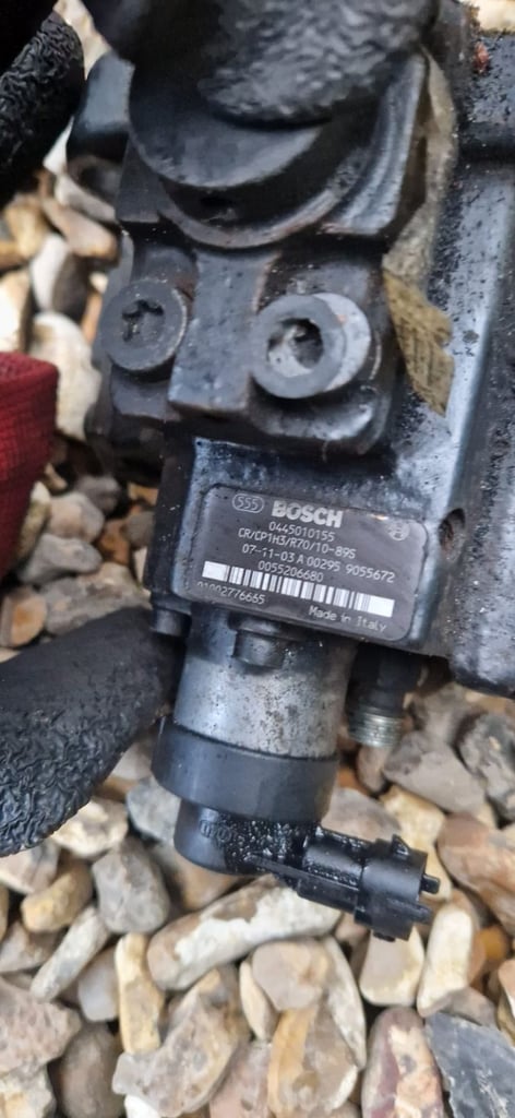 Vauxhall Zafira B Astra H 08-13 High Pressure Fuel Pump 1.9 CDTI Diesel 0445010155