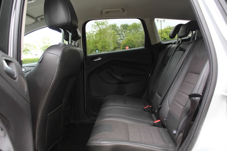 2014 Ford Kuga 2.0 Kuga Titanium 4x4 TDCI 4WD 5dr SUV Diesel Manual