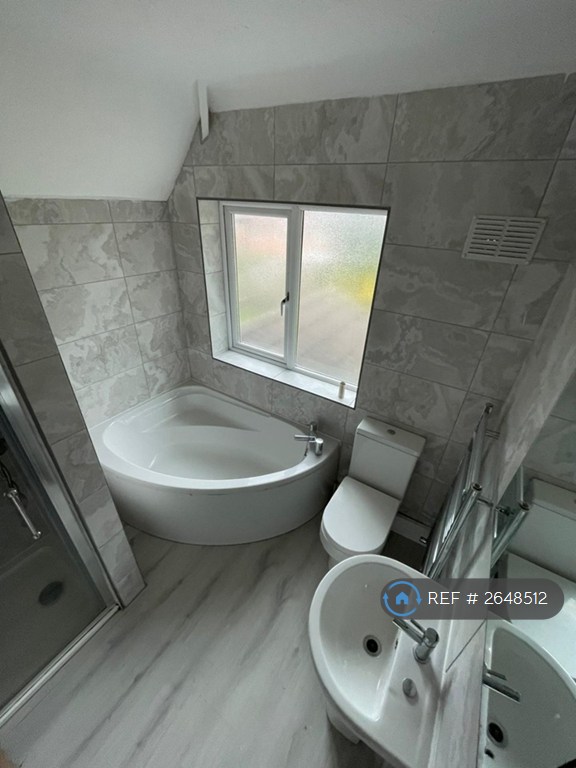 3 bedroom house in Shenley Fields Road, Birmingham, B29 (3 bed) (#2648512)