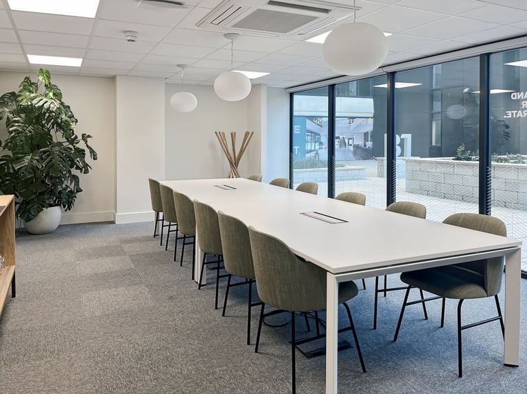 Sheffield - S1 2DD, 5 Desk serviced office to rent at Spaces Pennine 5