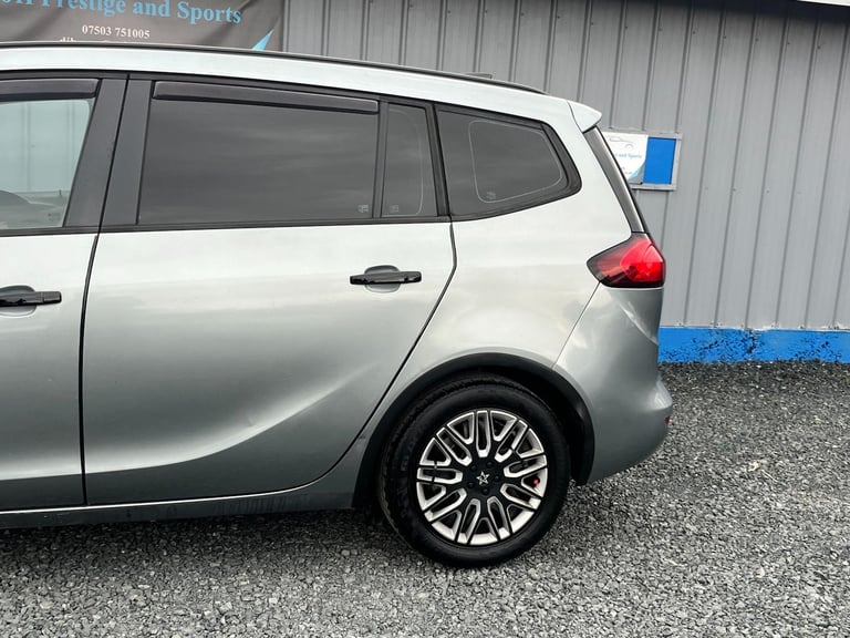 2014 Vauxhall Zafira Tourer 2.0 CDTi Exclusiv Euro 5 5dr MPV Diesel Manual