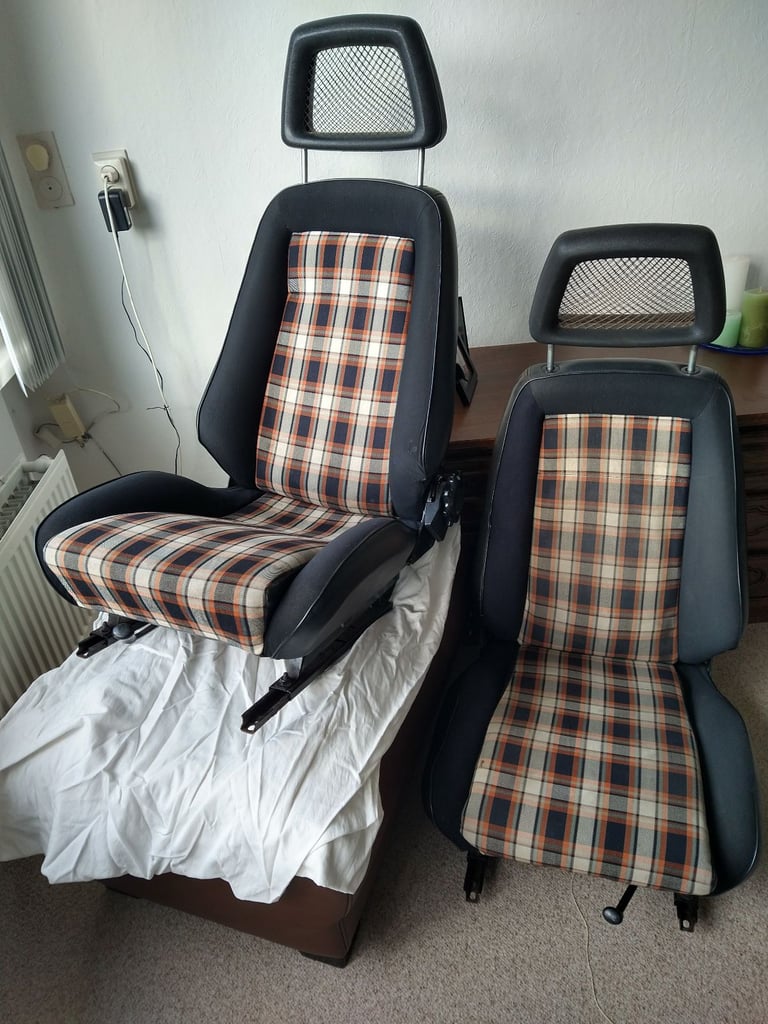 Ford Capri original Recaro seats + rear seat
