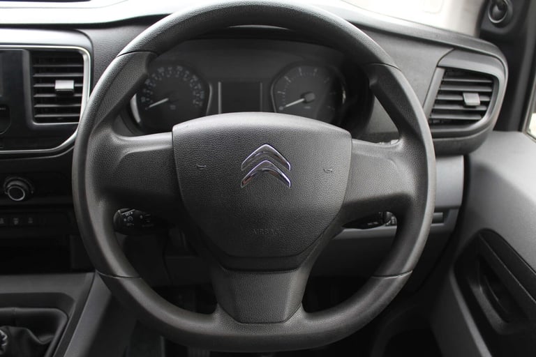 2018 Citroen Dispatch 1.5 BlueHDi 120 XS 6dr MPV DIESEL Manual