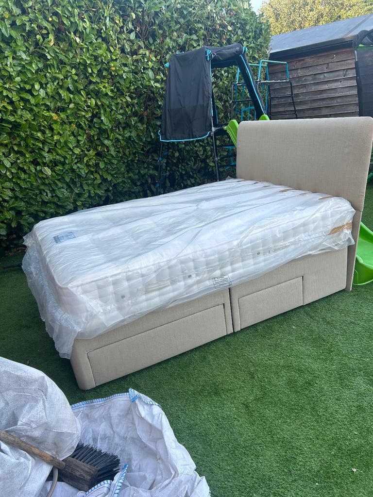 image for King Size Staples divan set